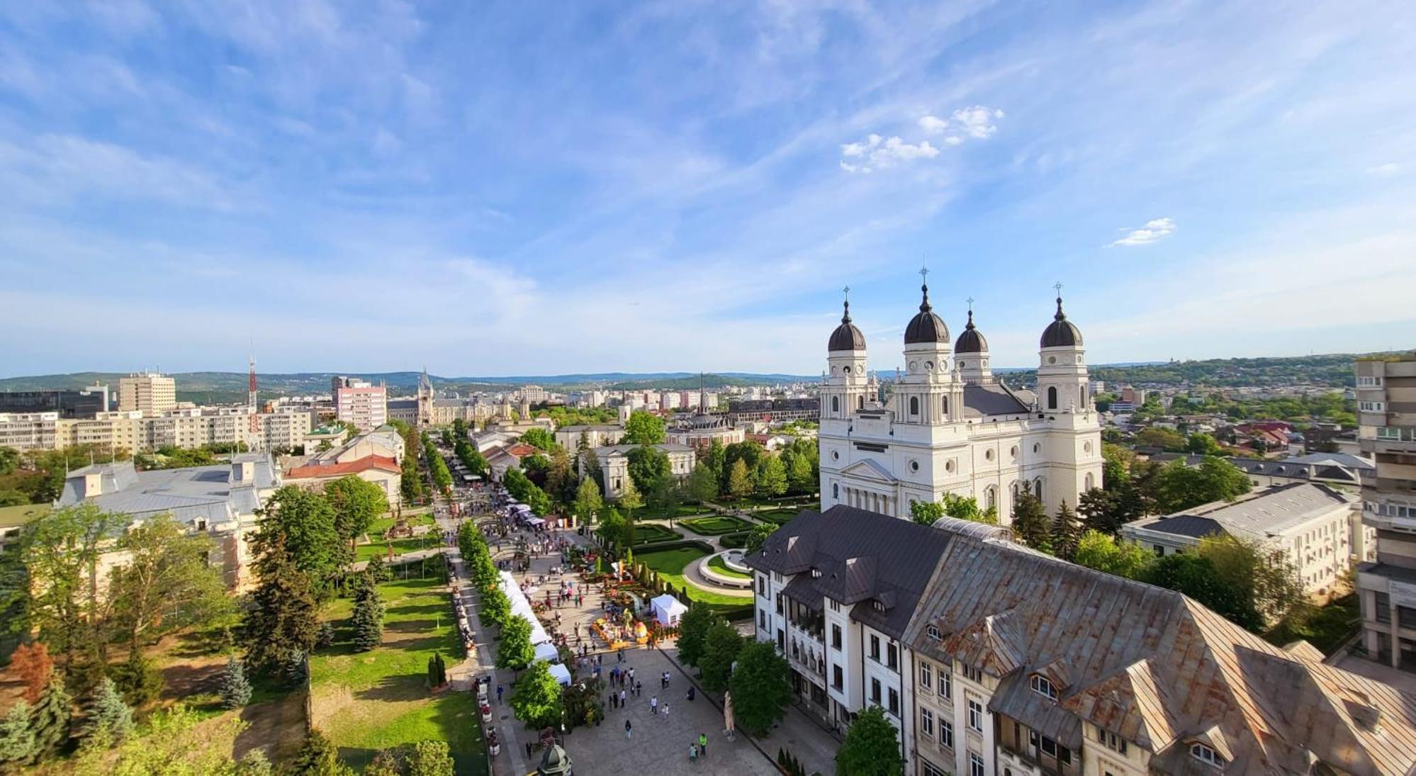 Ferienwohnung Panoramic Penthouse In The Heart Of Iasi Exterior foto